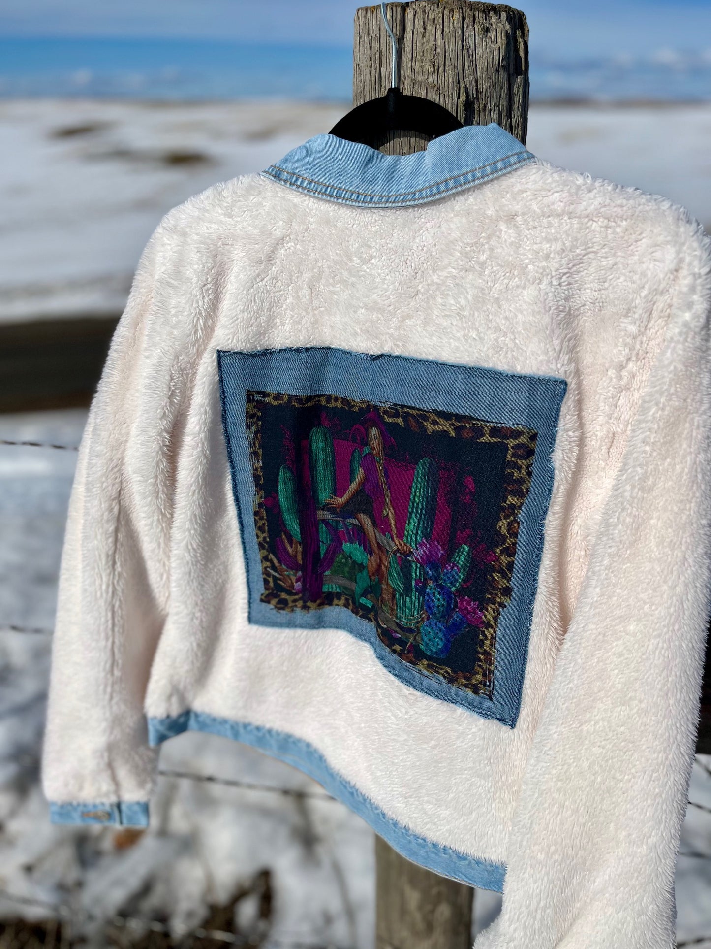Denim Trim Sherpa Jacket - Women's Large