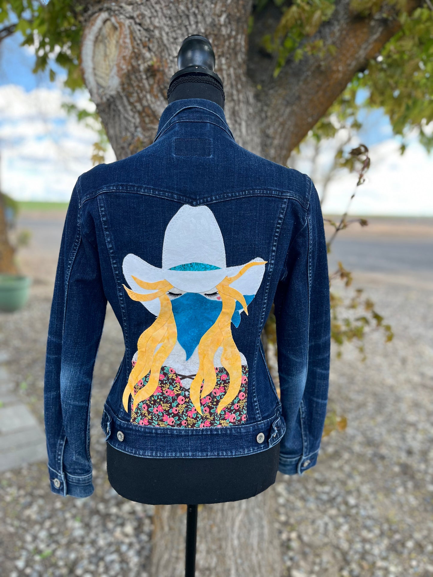 Cowgirl Denim Jacket - Women's Small