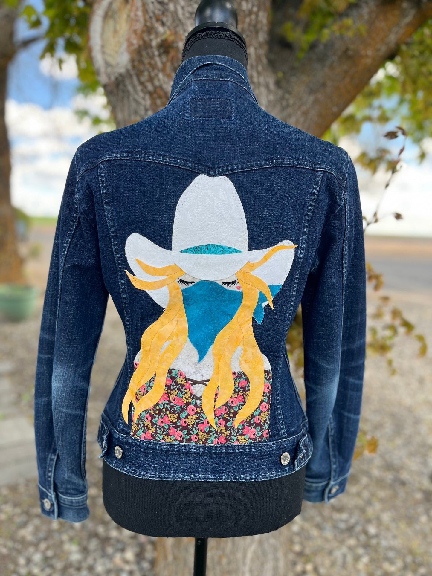 Cowgirl Denim Jacket - Women's Small