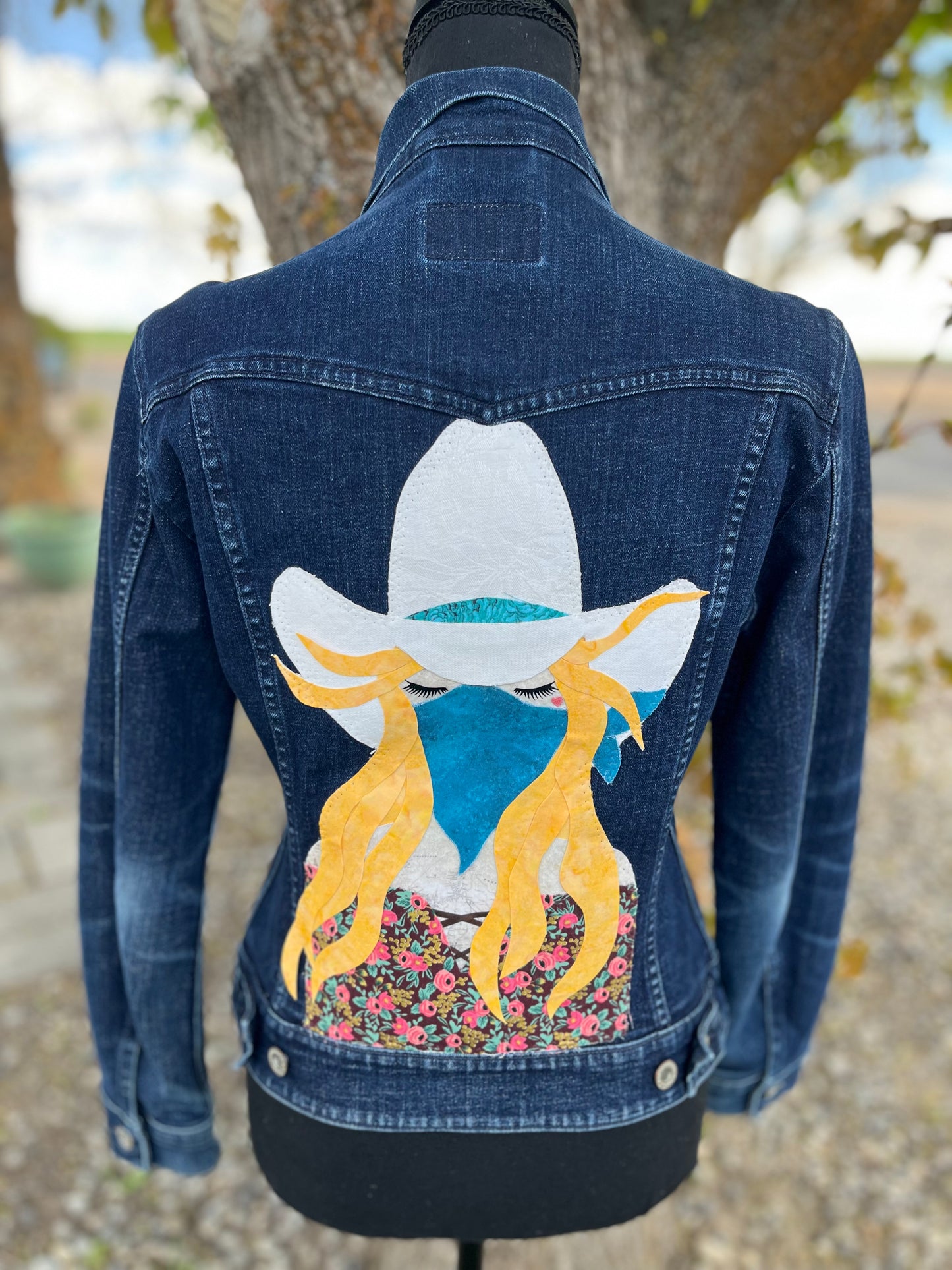 Cowgirl Denim Jacket - Women's Small
