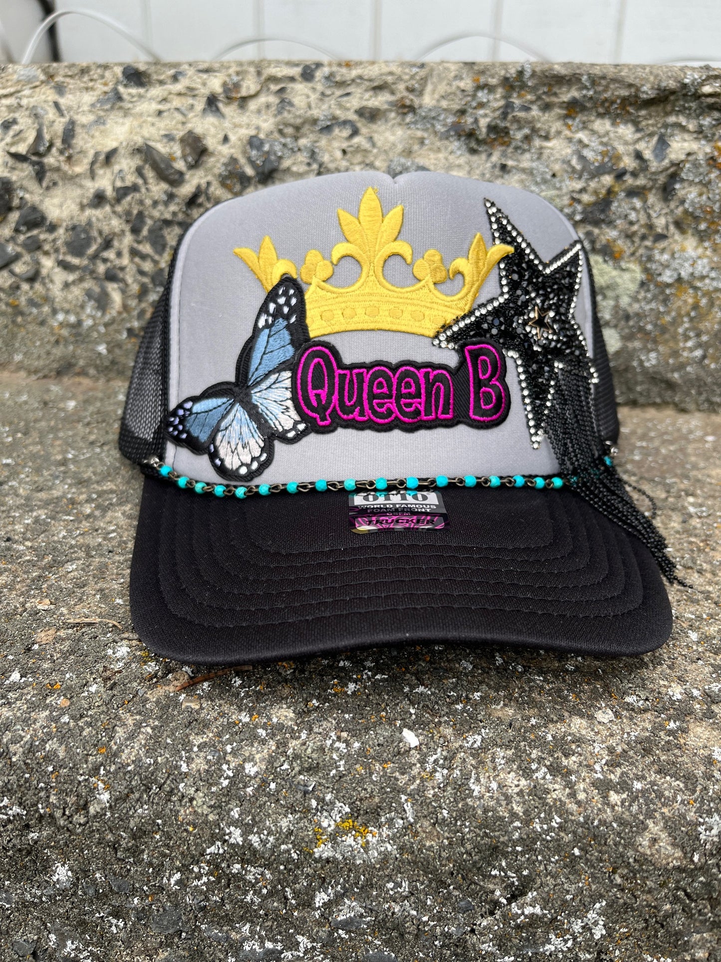 Trucker Hat - Queen B